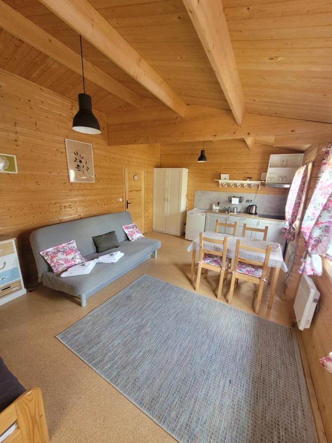 Camping Family Bronowice  エクステリア 写真