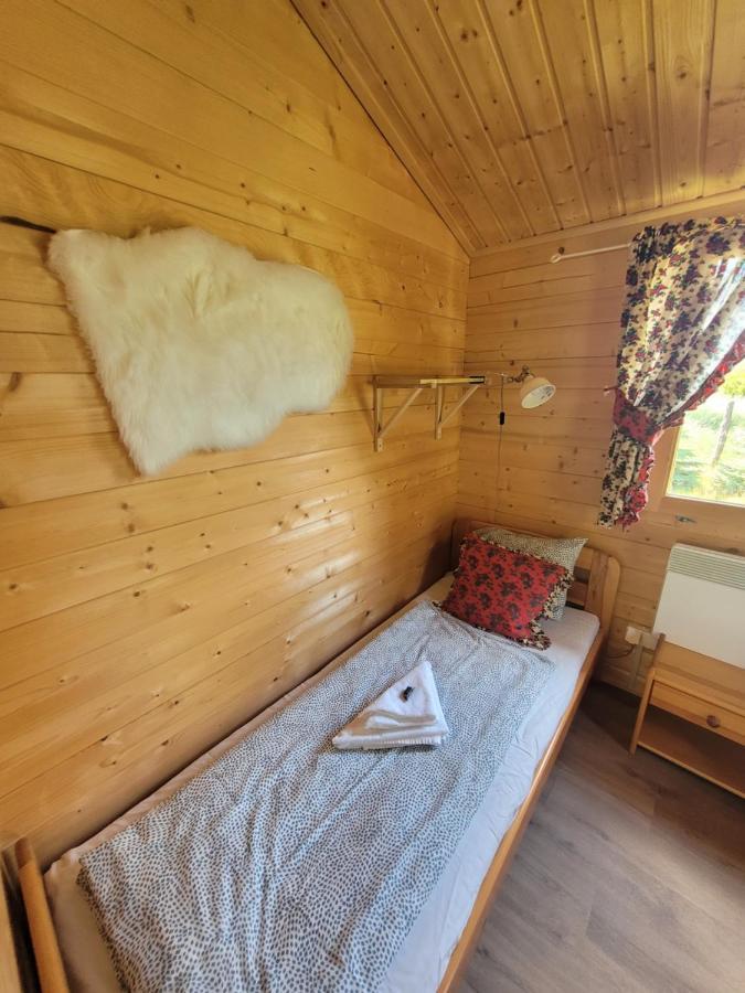 Camping Family Bronowice  エクステリア 写真